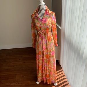 VANITY FAIR VINTAGE ROBE
